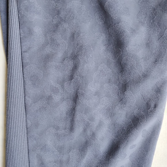 Athleta Pants 4 Brooklyn Printed Ankle Stretch Zip Pockets Comfort Yoga Slim - Picture 13 of 15